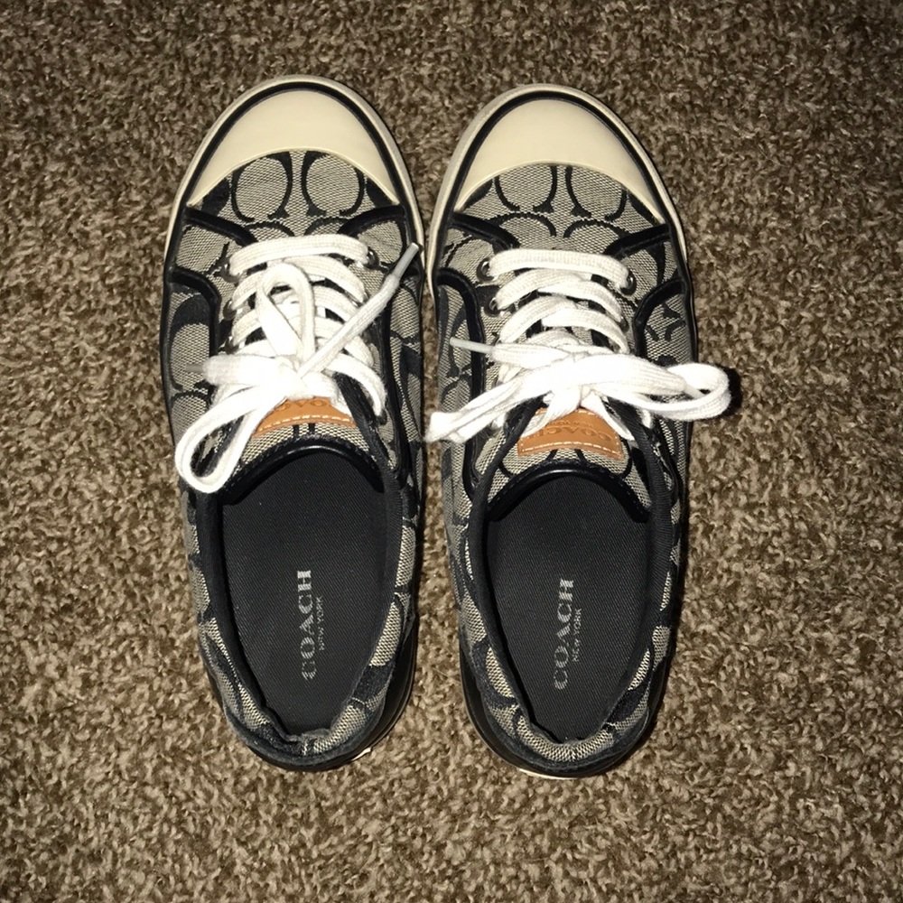 Coach shoes size 6